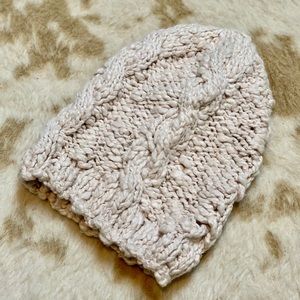 L.O.G.G. Knit beanie